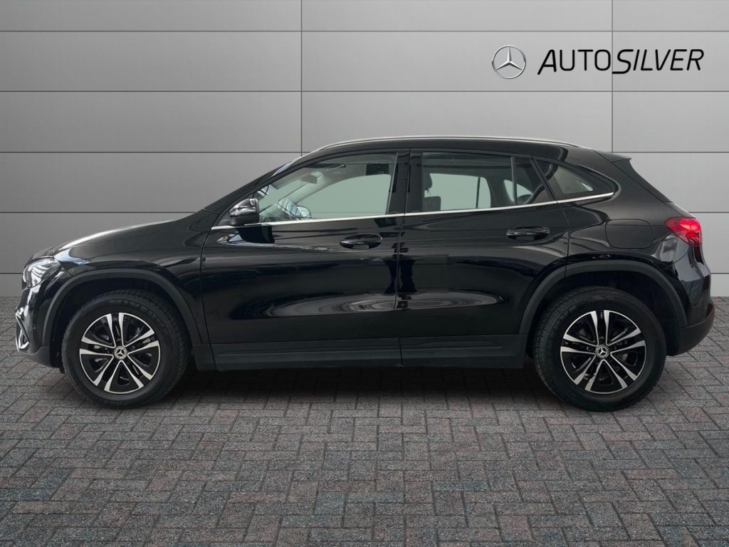 MERCEDES-BENZ GLA 180 d Automatic Advanced auto - 6