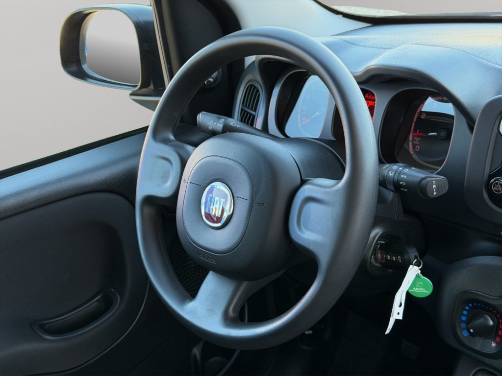 FIAT Panda 1.0 70CV HYBRID - 11