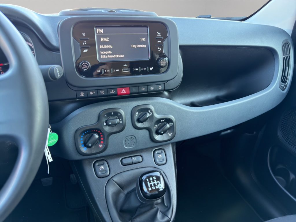 FIAT Panda 1.0 70CV HYBRID - 13