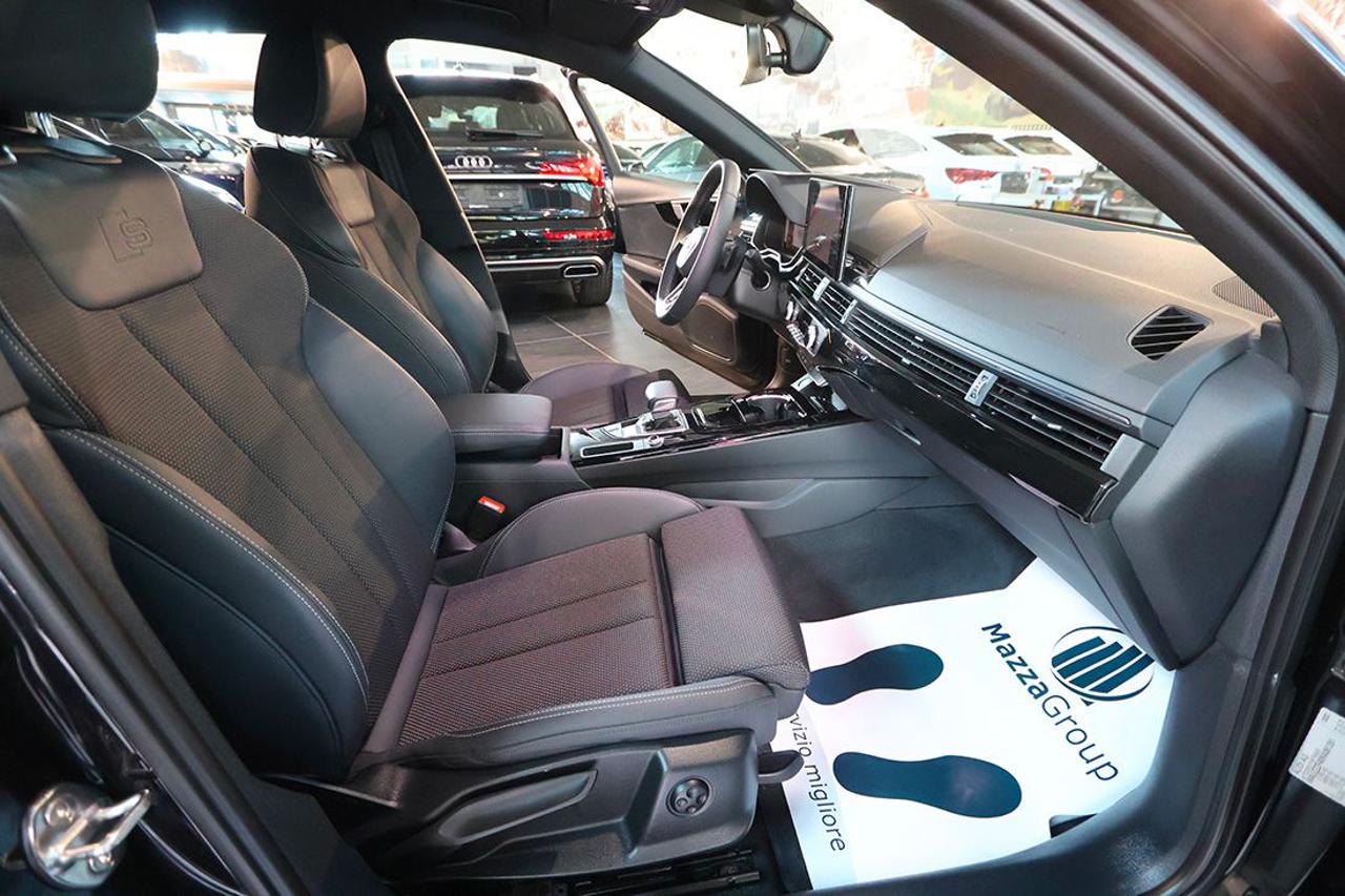 AUDI A4 35 TDI Avant S-Tronic S-Line - 45