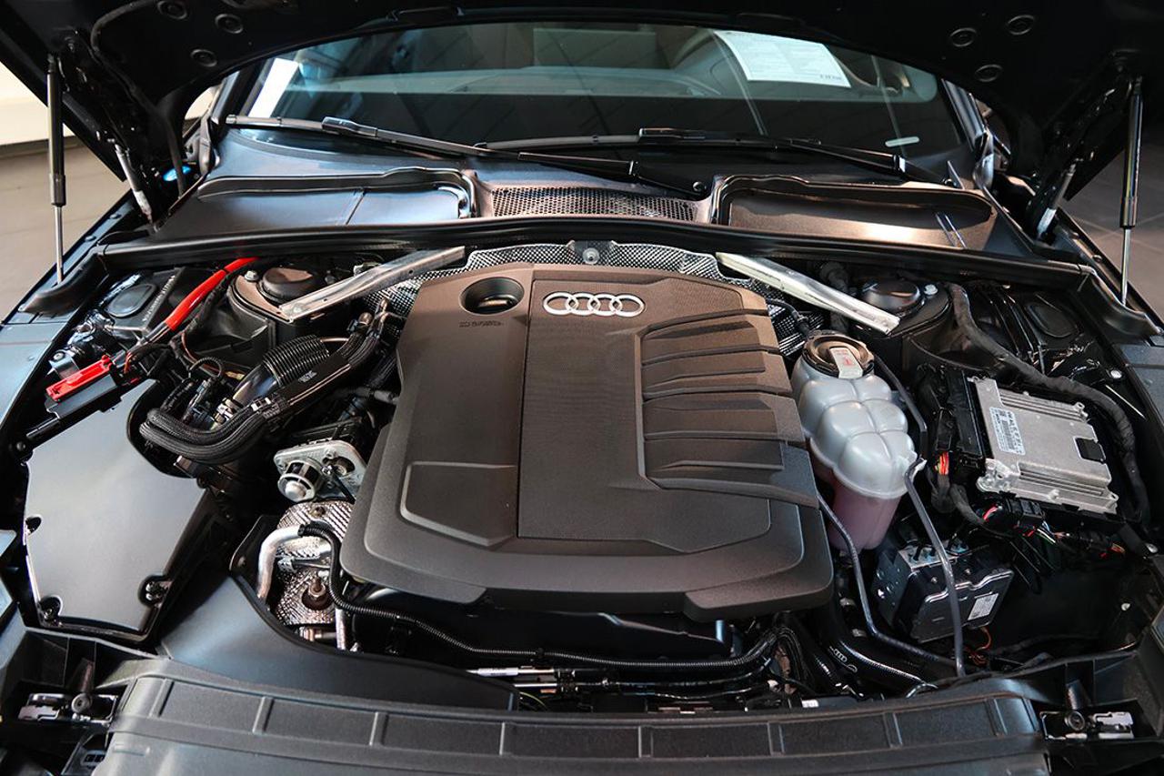 AUDI A4 35 TDI Avant S-Tronic S-Line - 11