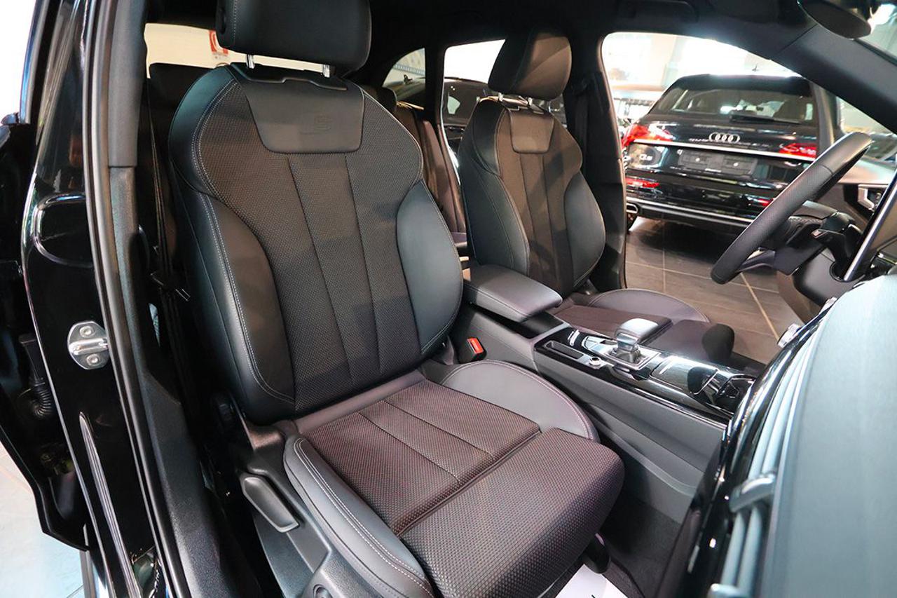 AUDI A4 35 TDI Avant S-Tronic S-Line - 17