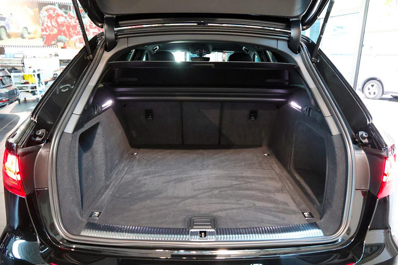 AUDI A4 35 TDI Avant S-Tronic S-Line - 12