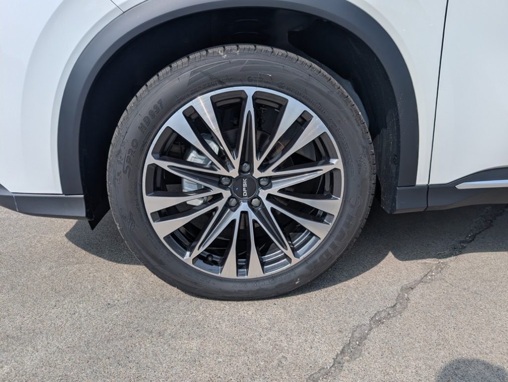 DFSK Glory 600 1.5 Turbo - 7 Posti - **KM 0 ** - 8