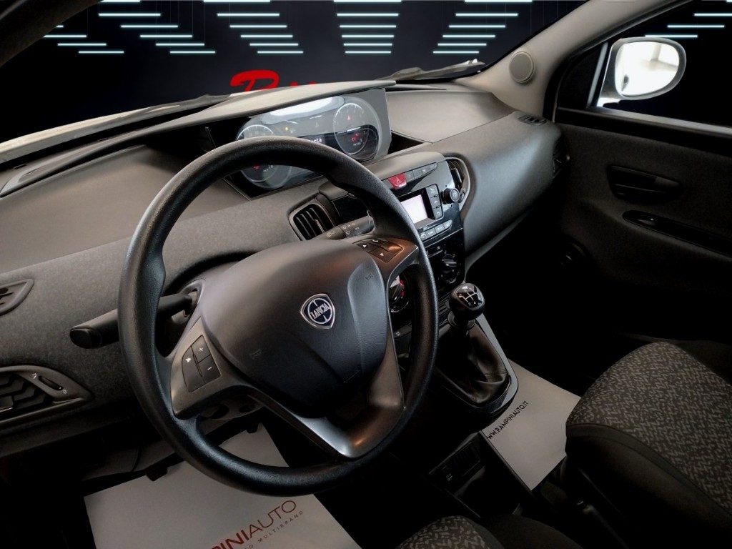 LANCIA Ypsilon 1.2 69 CV 5 porte Elefantino Pronta Consegna - 16