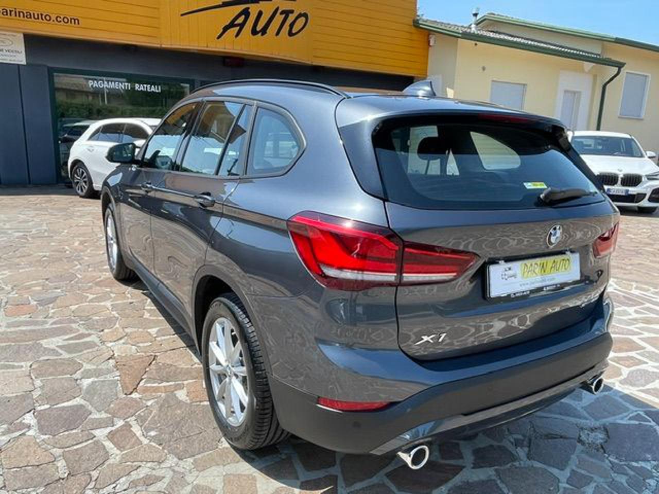 BMW X1 sDrive18d Business Advantage Automatico - 10