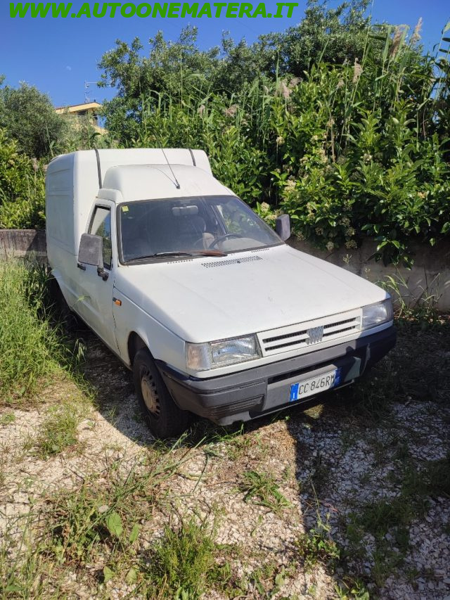 FIAT Fiorino Bianco pastello