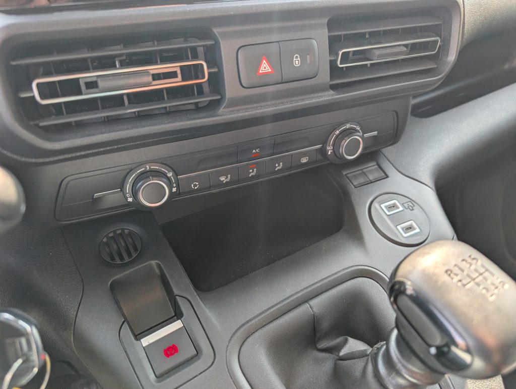 FIAT Doblo Doblò 1.5 BlueHdi 100CV Combi N1 - AUTOCARRO 5P - 13