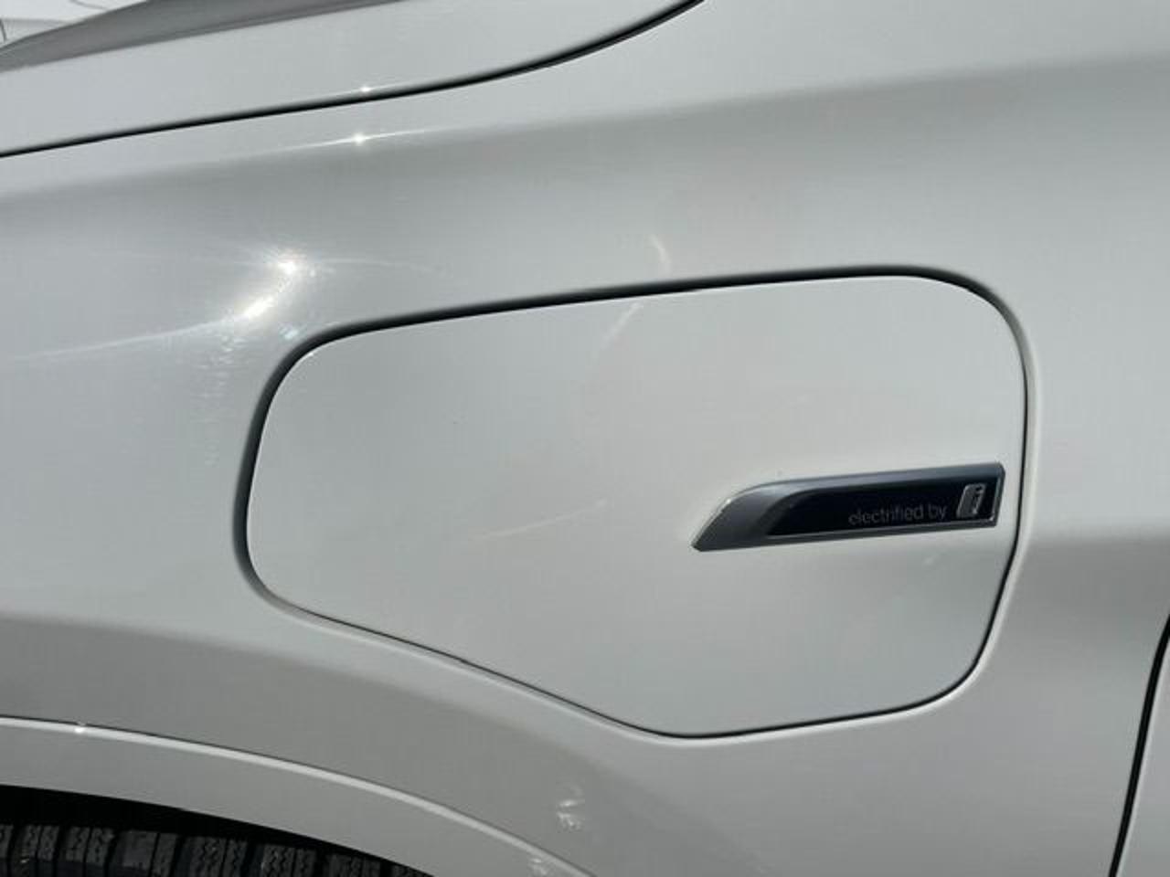 BMW X1 xDrive25e Msport Automatico - 4