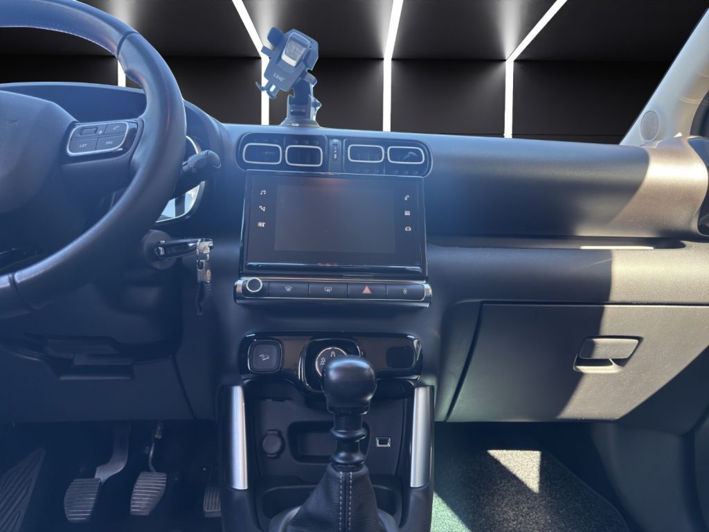 CITROEN C3 Aircross BlueHDi 100 S&S Shine - 15