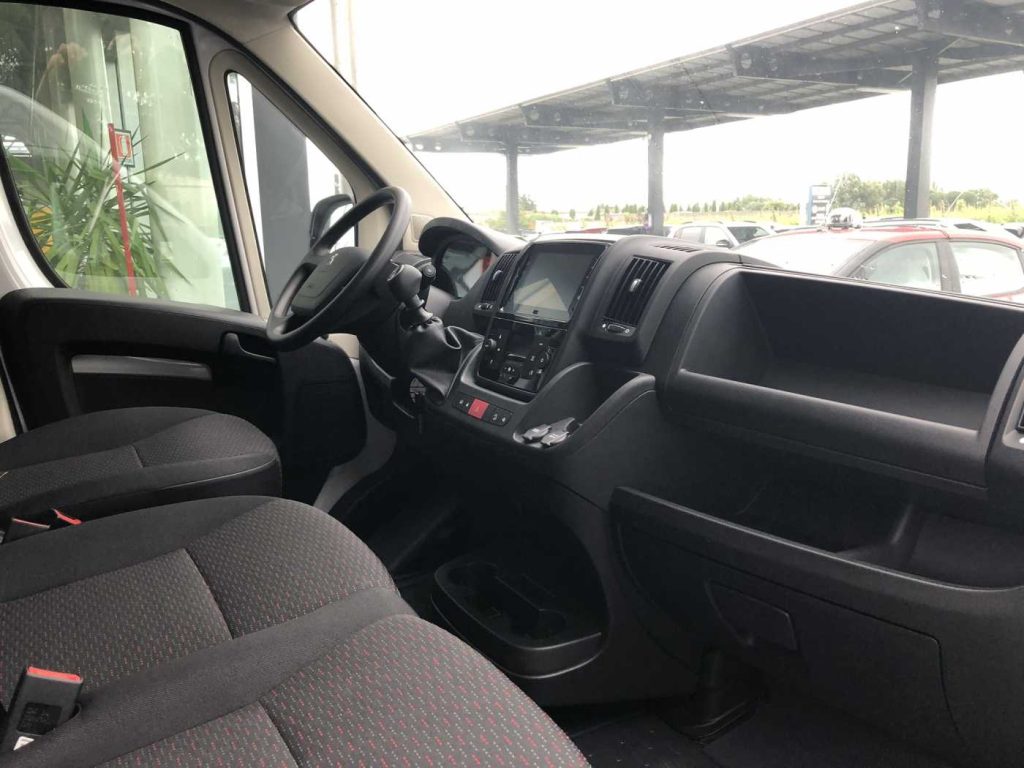 PEUGEOT Boxer 33 2.2 BlueHDi 140 S&S PM-TM Furgone - 9