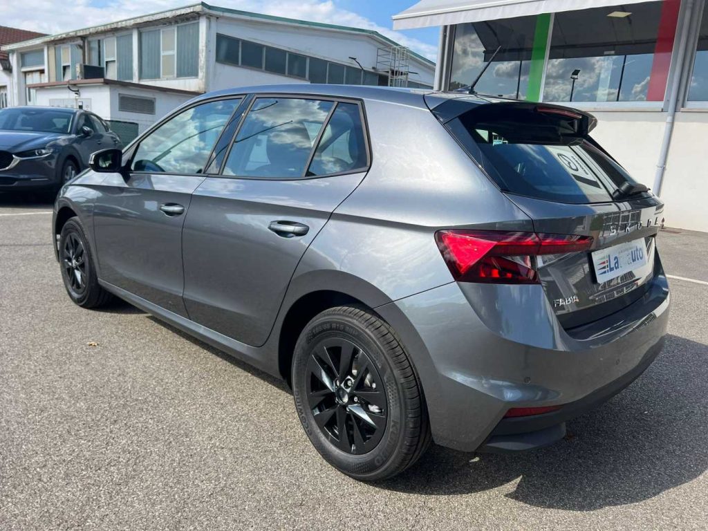 SKODA Fabia 1.0 TSI 95 CV Young Edition - 5