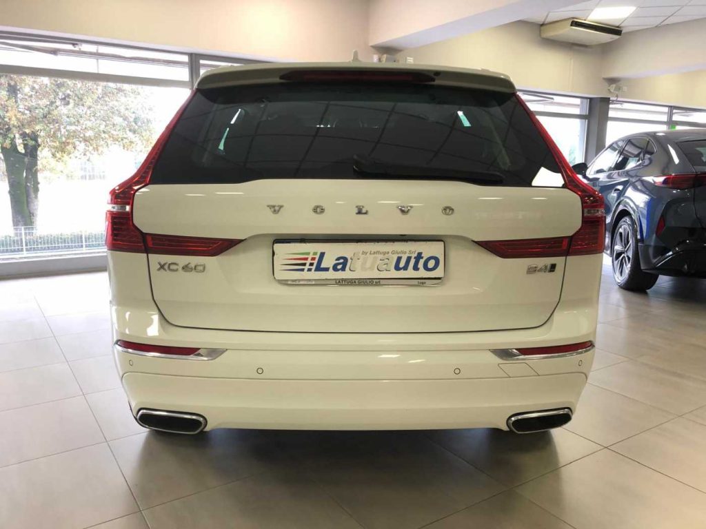 VOLVO XC60 B4 (d) AWD Geartronic Inscription - 7