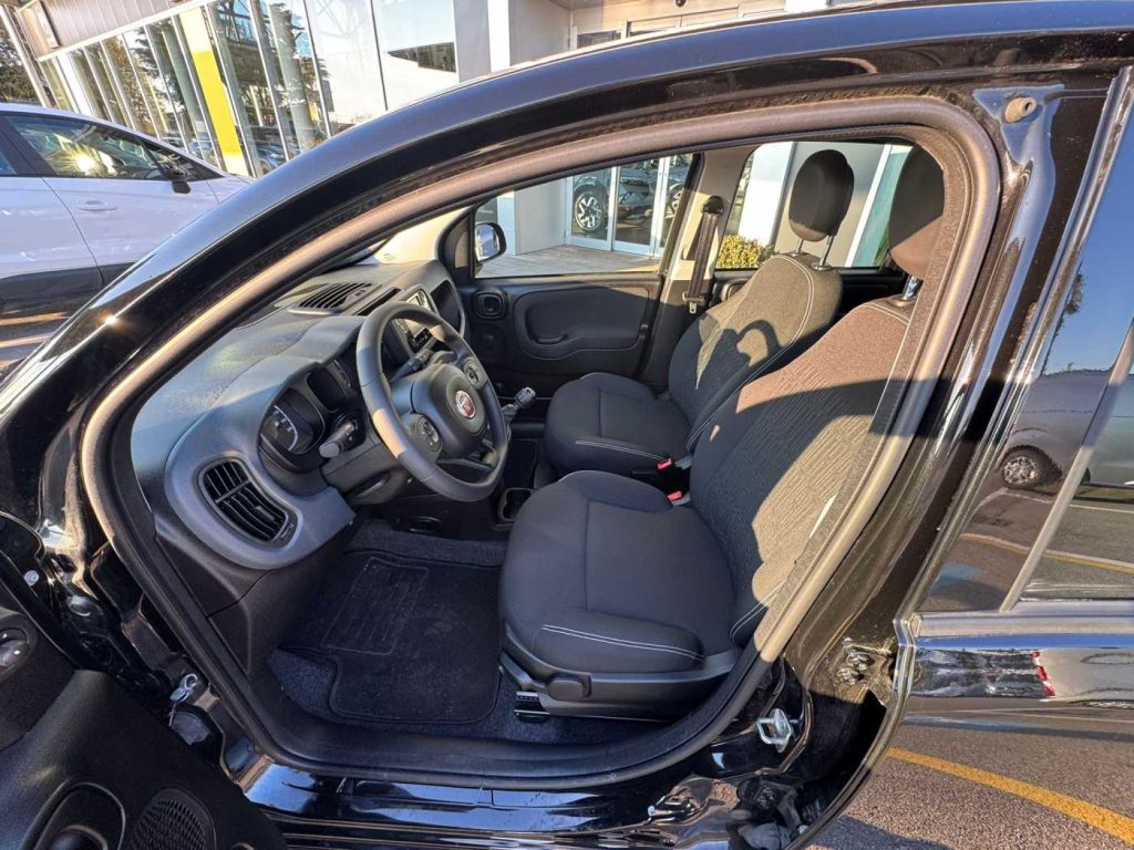 FIAT Panda 1.0 FireFly S&S Hybrid - 11