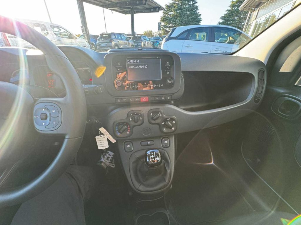 FIAT Panda 1.0 FireFly S&S Hybrid - 12