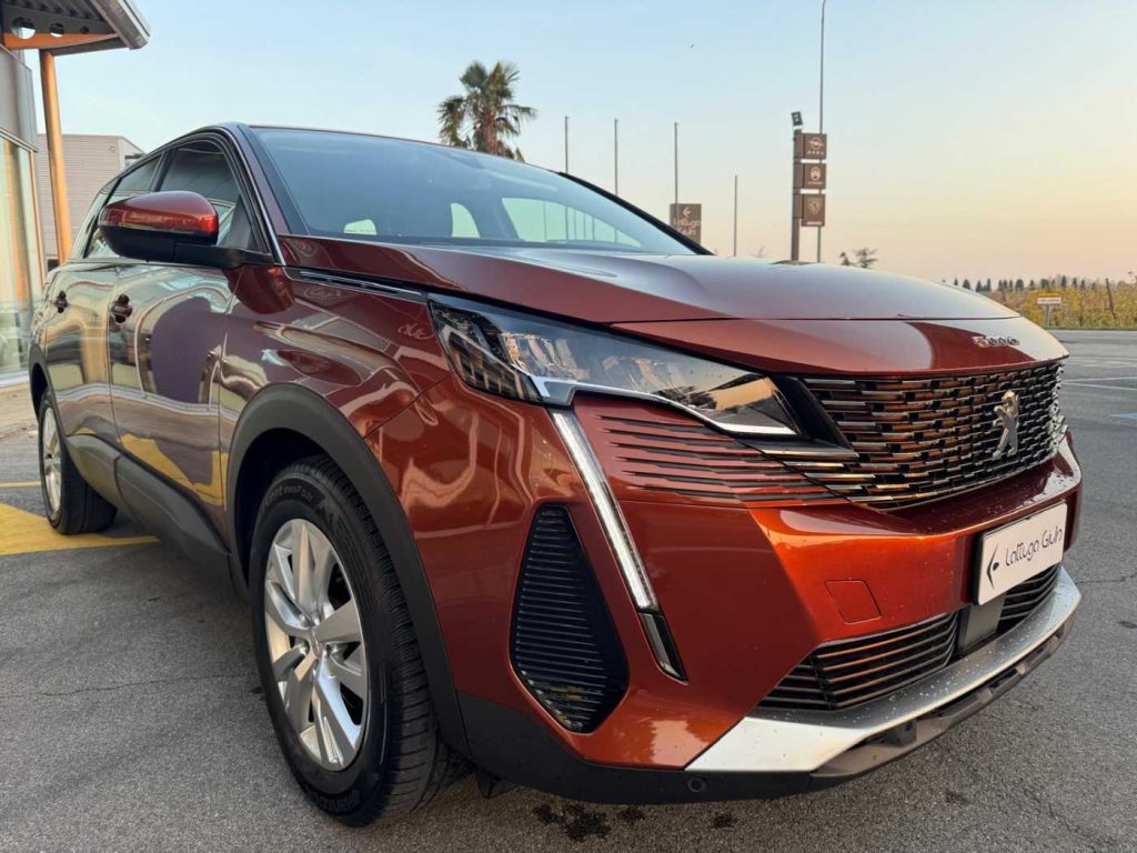 PEUGEOT 5008 BlueHDi 130 S&S Active - 4