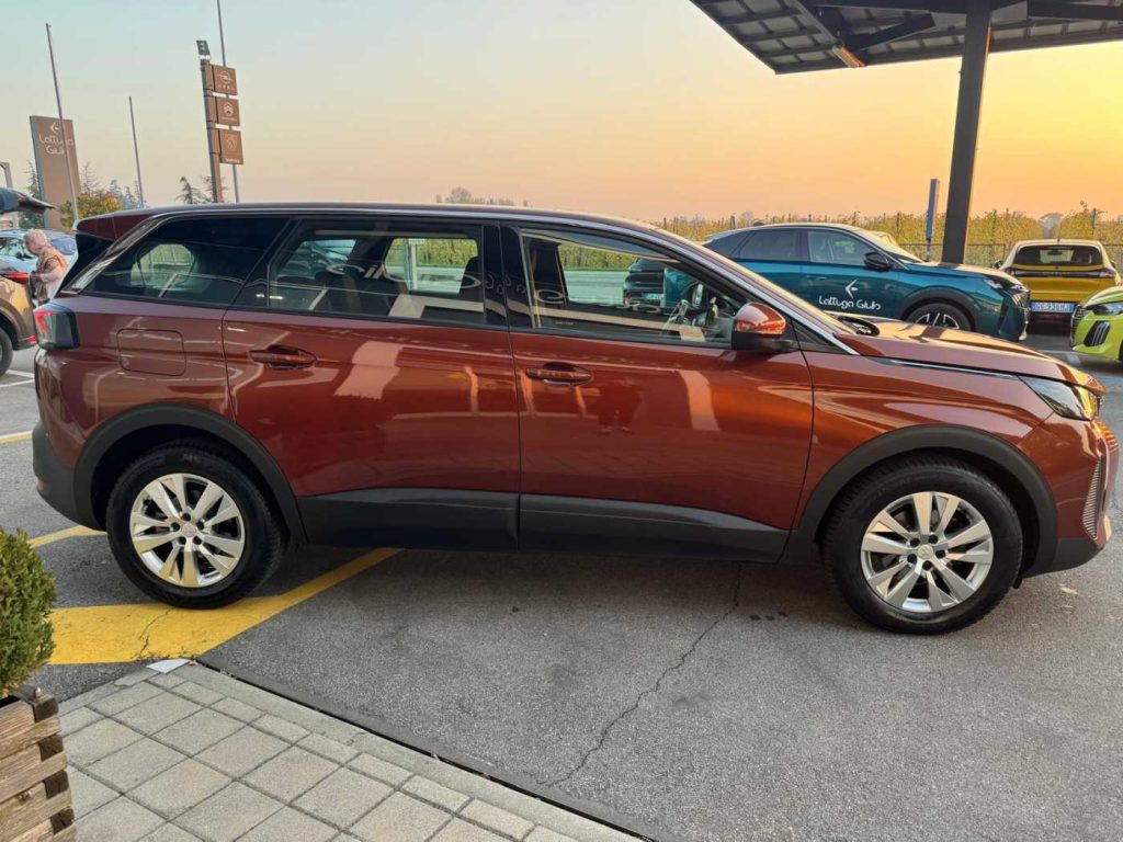 PEUGEOT 5008 BlueHDi 130 S&S Active - 5