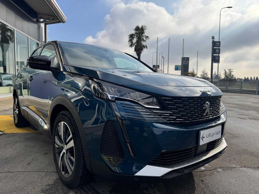 PEUGEOT 3008 BlueHDi 130 S&S EAT8 Allure - 4