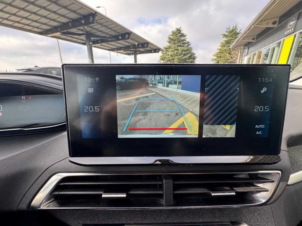 PEUGEOT 3008 BlueHDi 130 S&S EAT8 Allure - 14