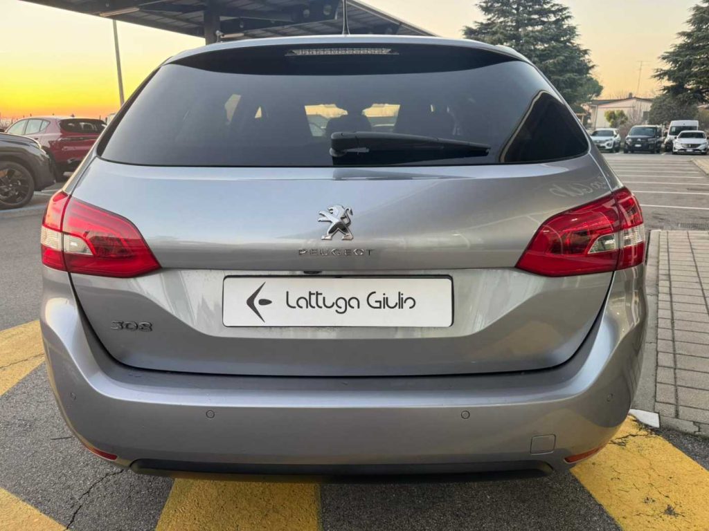 PEUGEOT 308 BlueHDi 130 S&S Allure - 7
