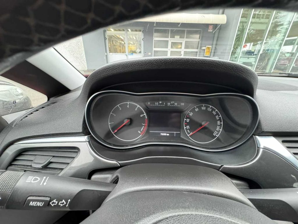 OPEL Corsa 1.4 16V 5 porte Edition - 14