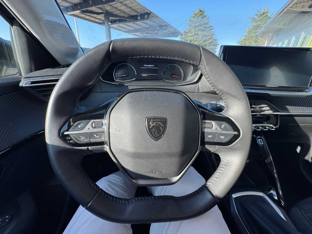 PEUGEOT 208 PureTech 100 Stop&Start 5 porte Active - 17