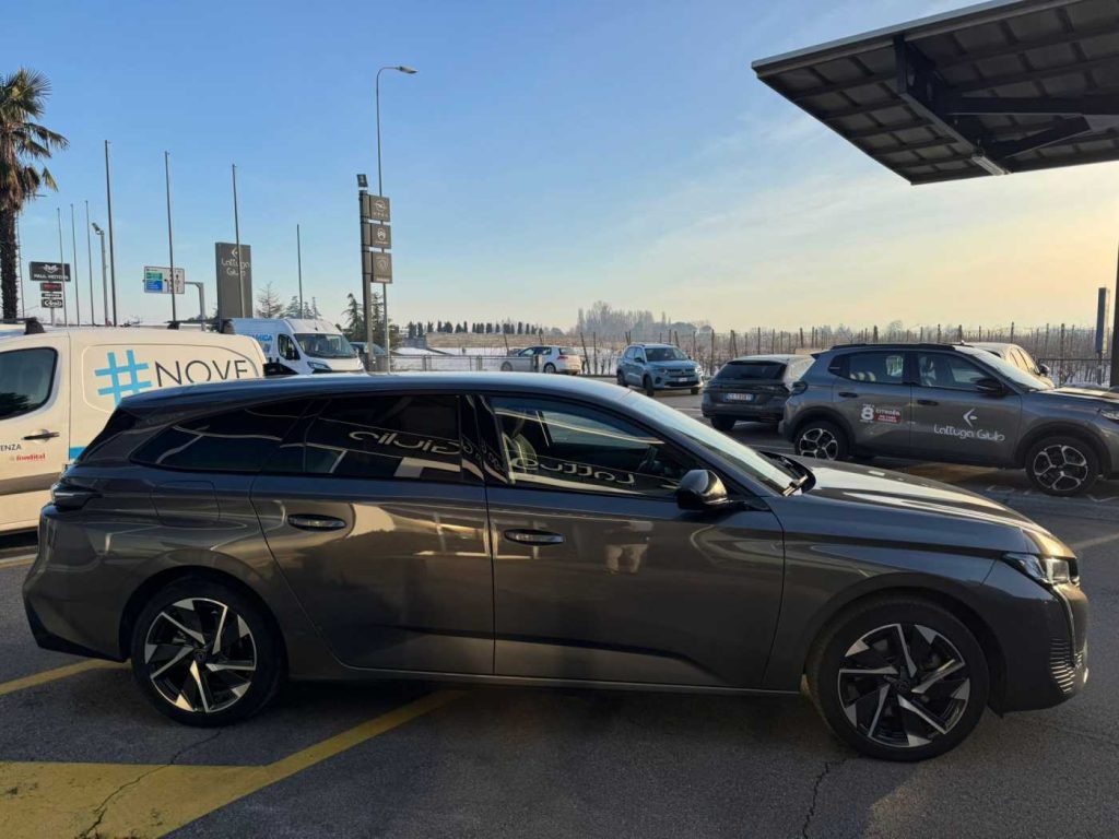 PEUGEOT 308 PureTech Turbo 130 S&S EAT8 SW Allure Pack - 5