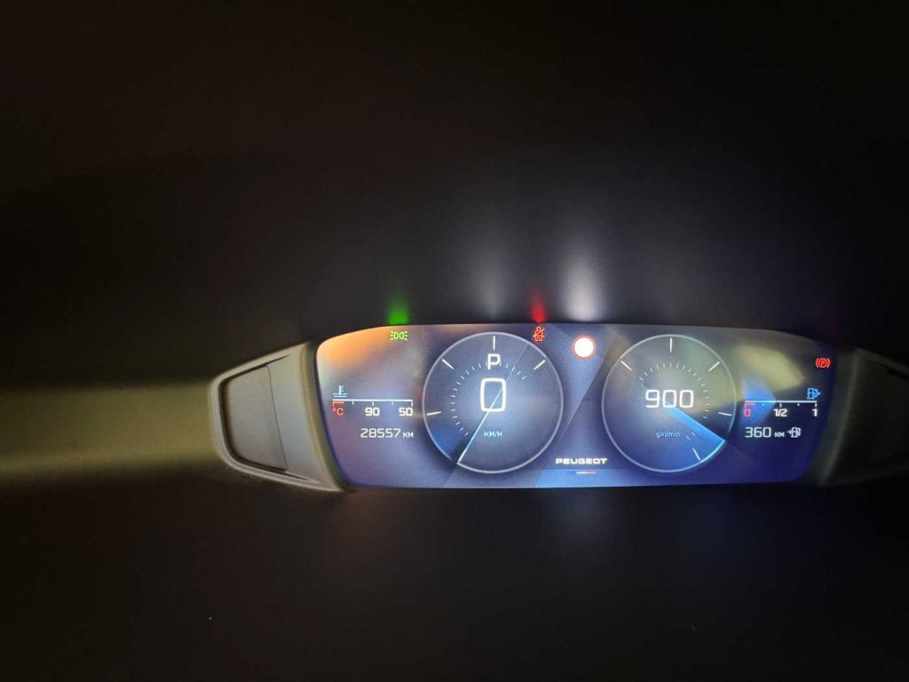 PEUGEOT 308 PureTech Turbo 130 S&S EAT8 SW Allure Pack - 16