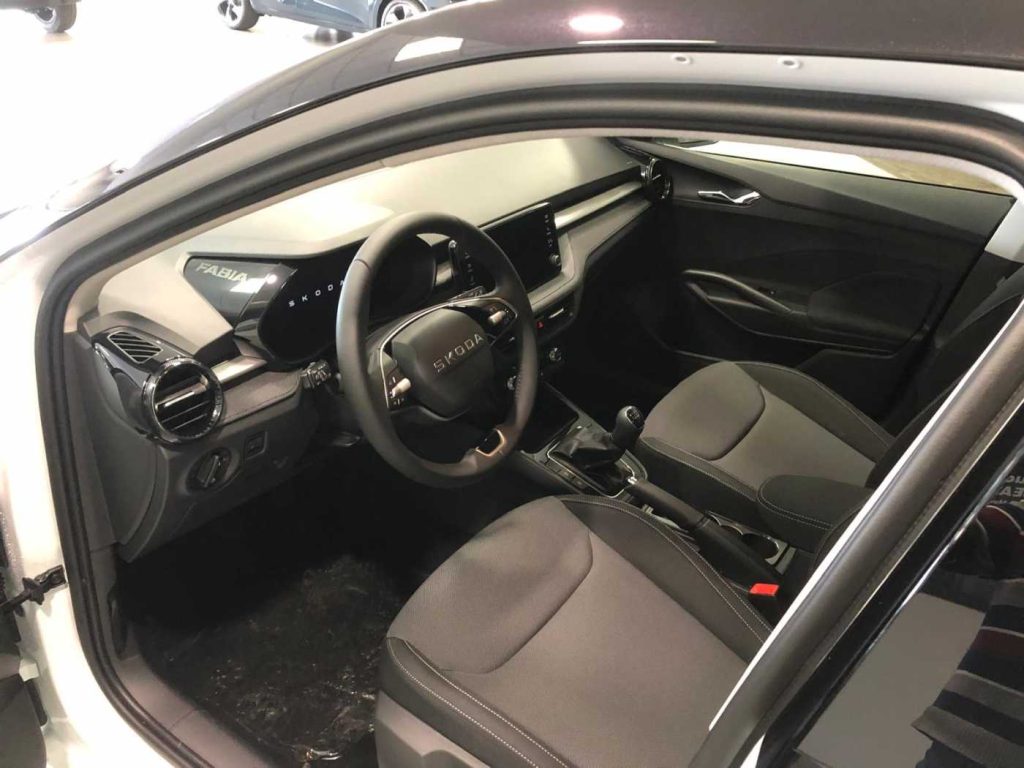 SKODA Fabia 1.0 TSI 115 CV 130 Edition - 8