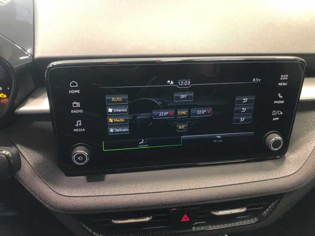 SKODA Fabia 1.0 TSI 115 CV 130 Edition - 12