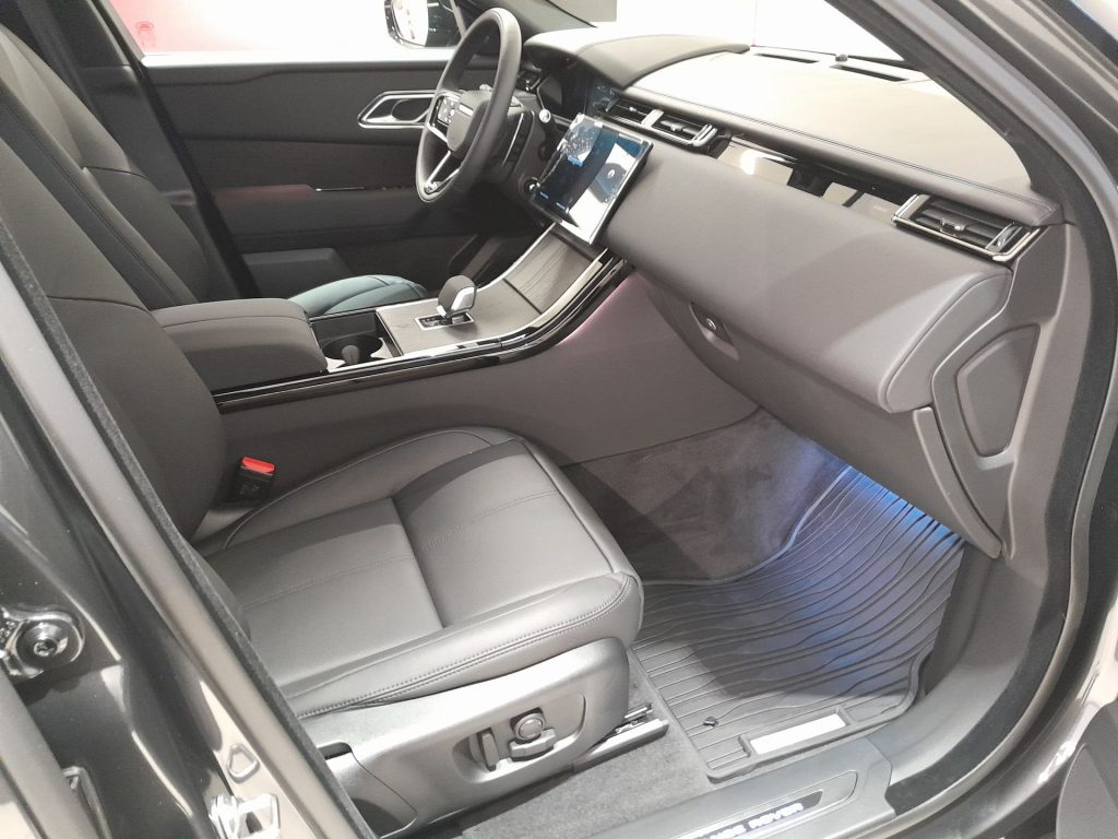 LAND ROVER Range Rover Velar Range Rover Velar 2.0 I4 PHEV 404 CV DYNAMIC  SE I - 15
