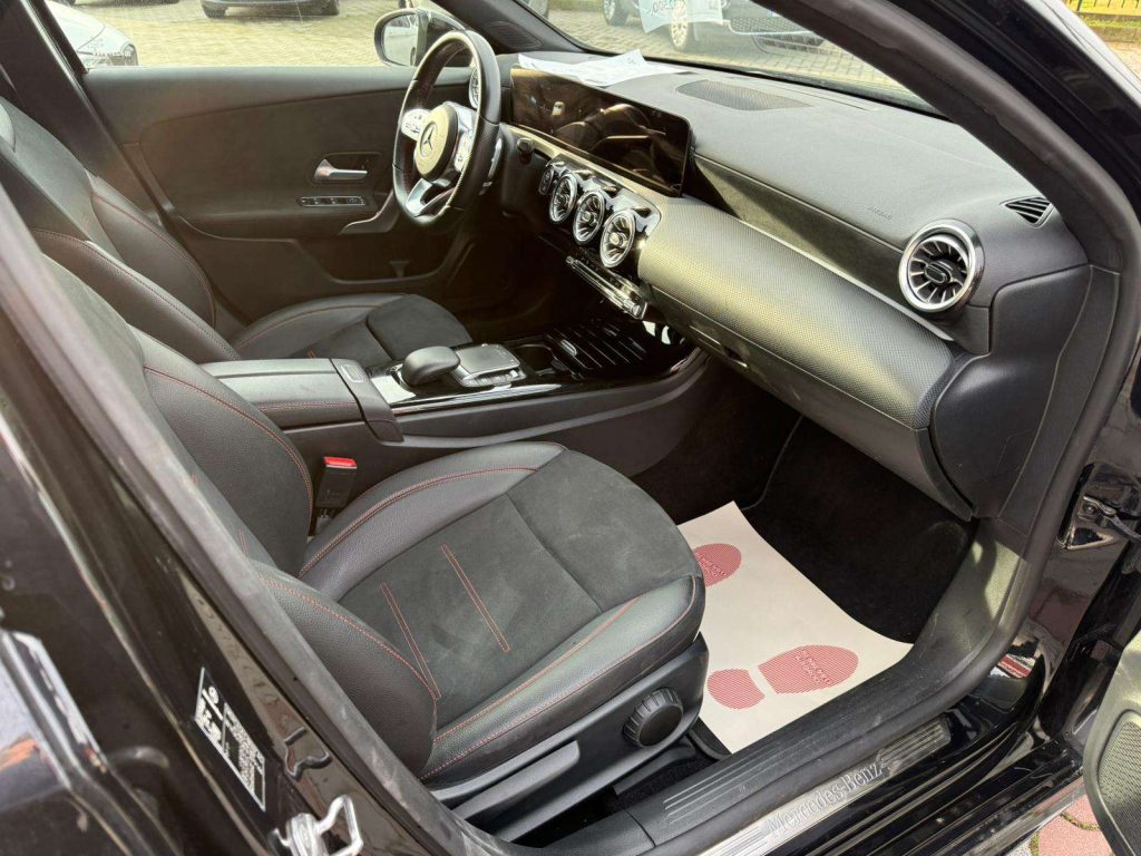 MERCEDES-BENZ A 200 Classe A d Sedan - V177 Premium auto - 12