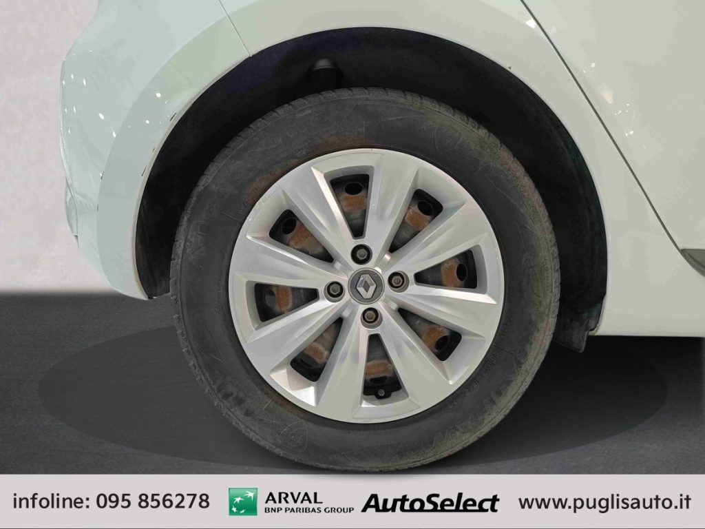 RENAULT Clio Blue dCi 85 CV 5 porte Business - 14