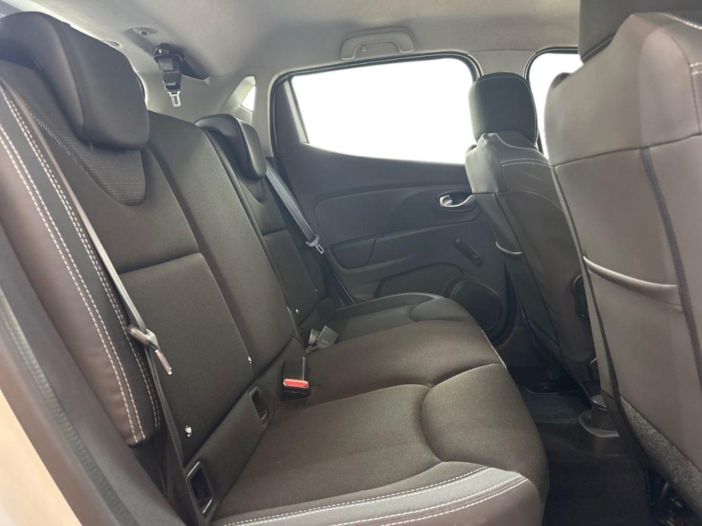 RENAULT Clio dCi 8V 90CV Start&Stop 5 porte Energy Zen - 11