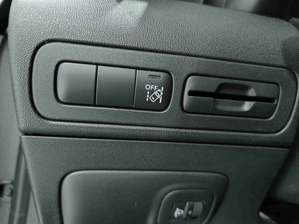 CITROEN C3 Aircross BlueHDi 110 S&S Shine - 18