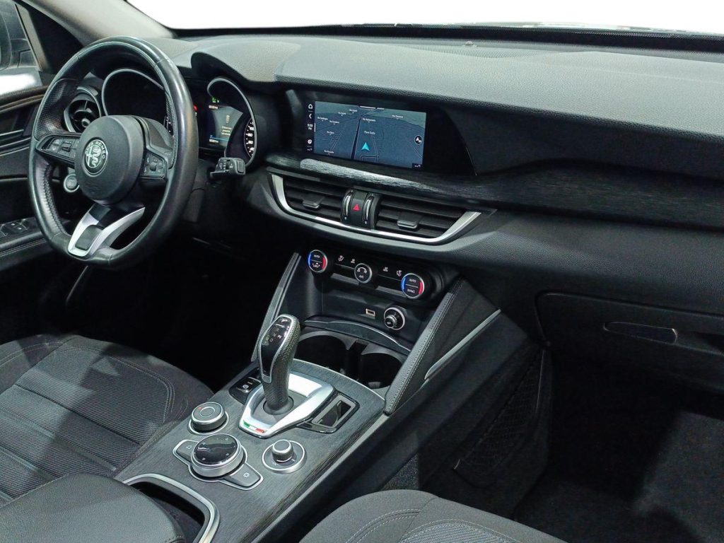 ALFA ROMEO Stelvio 2.2 Turbodiesel 190 CV AT8 Q4 Business - 9