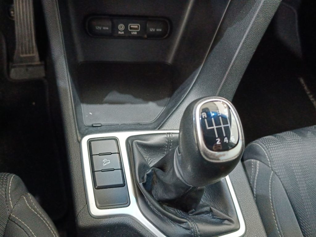 KIA Sportage 1.7 CRDI 2WD Cool - 20