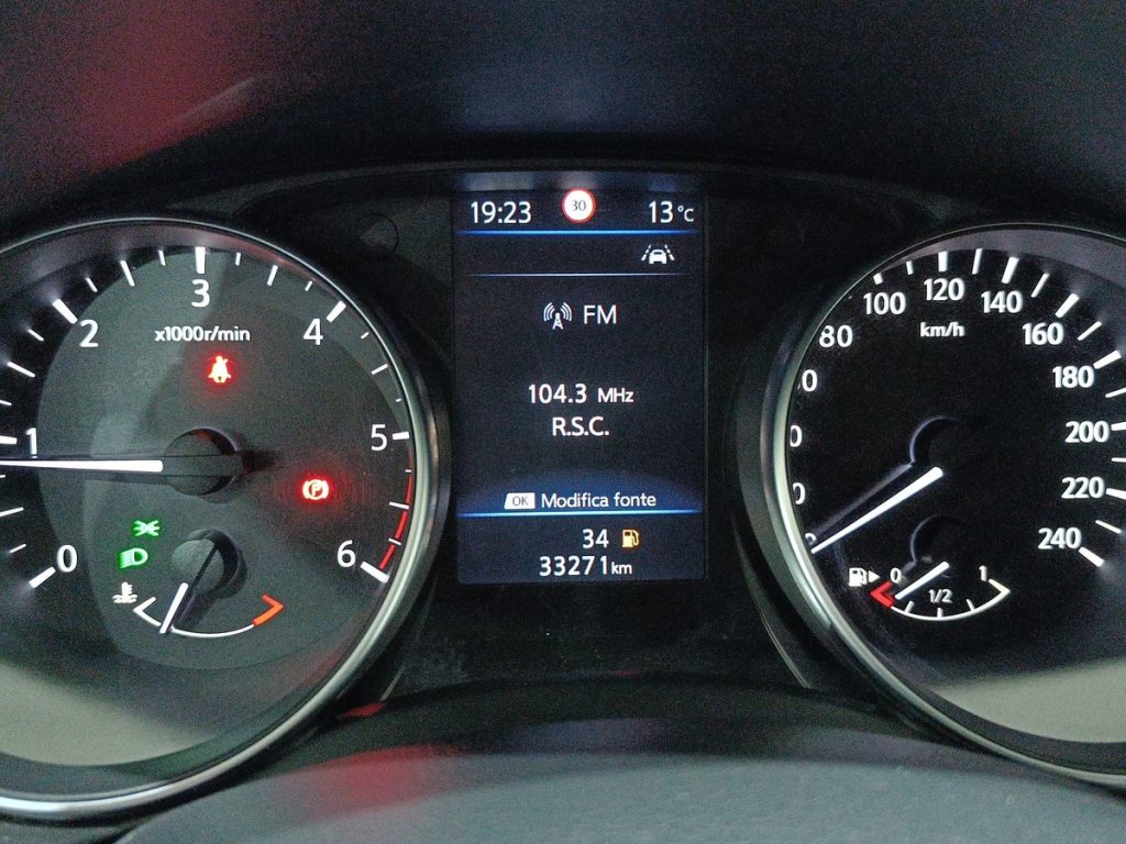 NISSAN Qashqai 1.5 dCi 115 CV Business - 15