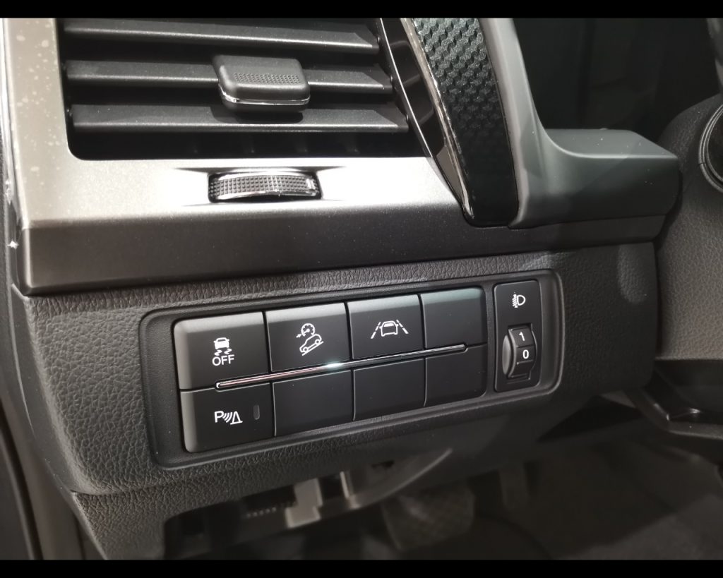 SSANGYONG REXTON Sport 2.2 4WD aut. Double Cab Dream XL - 22