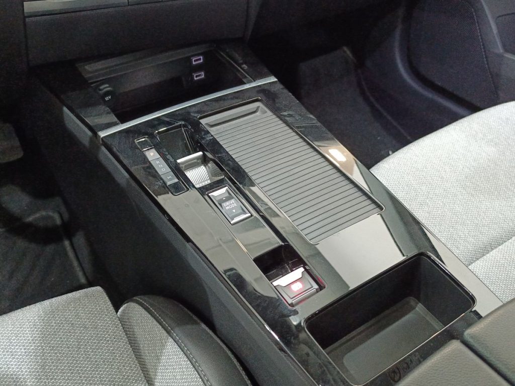 OPEL Astra 1.5 Turbo Diesel 130 CV AT8 Elegance - 8