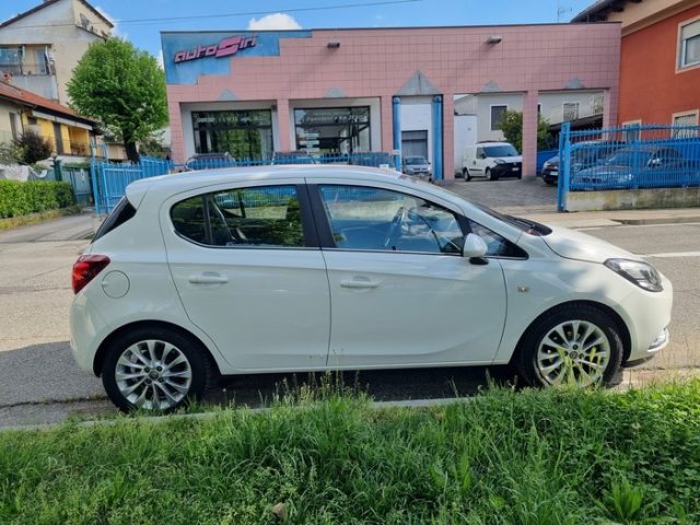 OPEL Corsa Bianco metallizzato