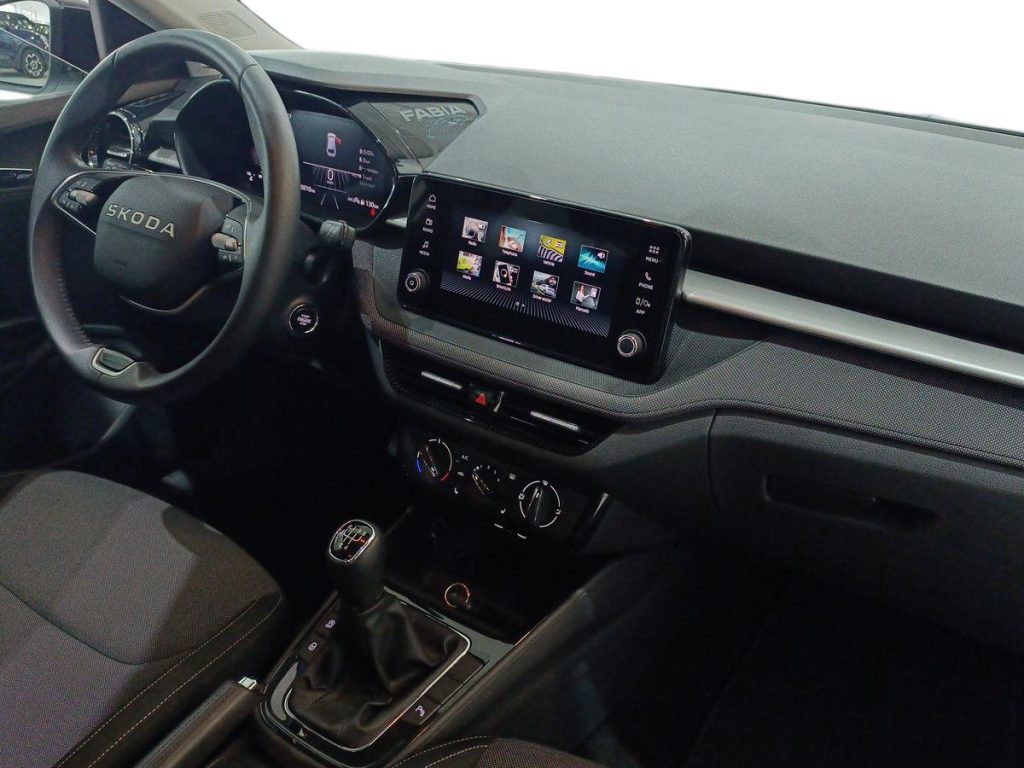 SKODA Fabia 1.0 MPI 80 CV 130 Edition - 9