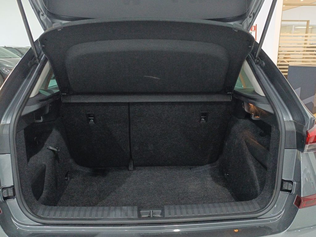 SKODA Kamiq 1.0 TSI 115 CV DSG Black Dots - 12