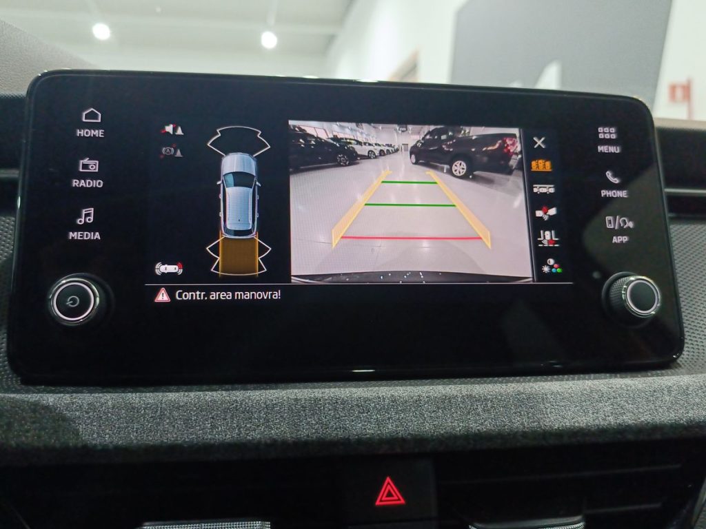 SKODA Kamiq 1.0 TSI 115 CV DSG Black Dots - 16