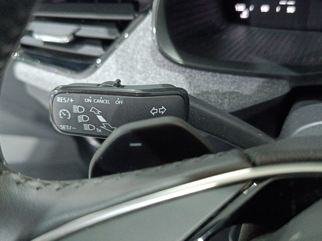 SKODA Kamiq 1.0 TSI 115 CV DSG Black Dots - 19