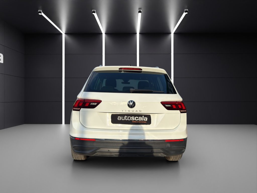 VOLKSWAGEN Tiguan 2.0 TDI 150 CV SCR DSG Life - 4