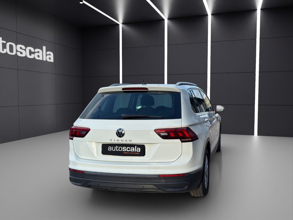VOLKSWAGEN Tiguan 2.0 TDI 150 CV SCR DSG Life - 5
