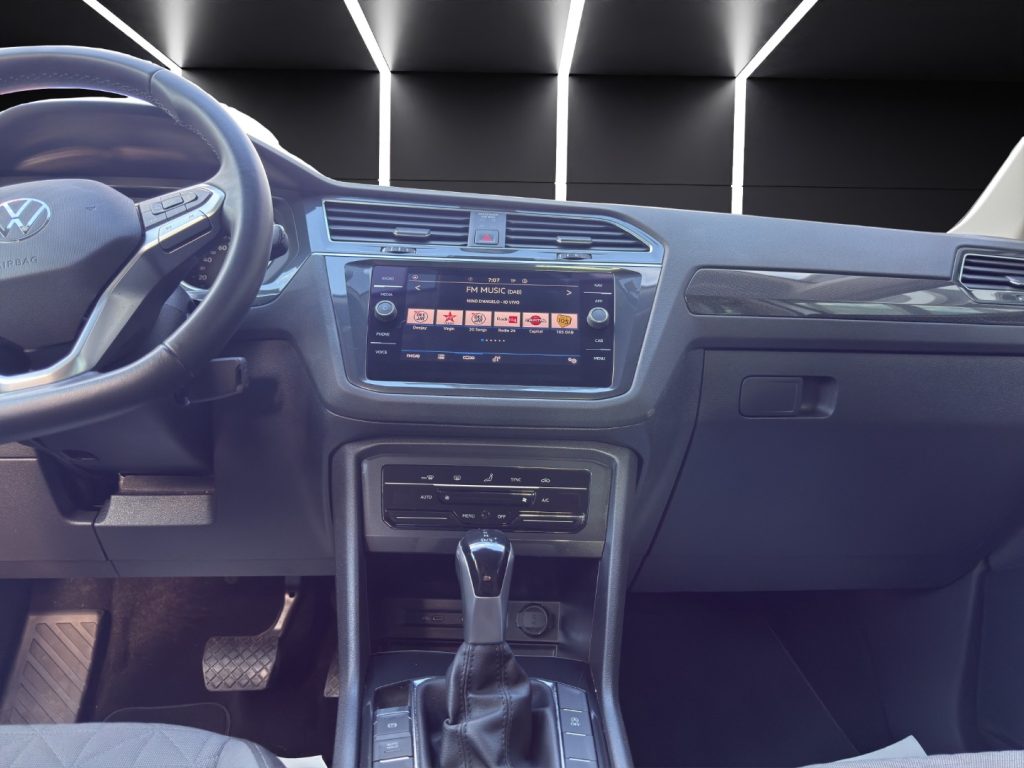 VOLKSWAGEN Tiguan 2.0 TDI 150 CV SCR DSG Life - 15