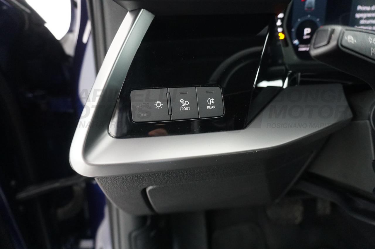 AUDI A3 SPB 30 TDI 115CV STRONIC SLINE EDITION - 19