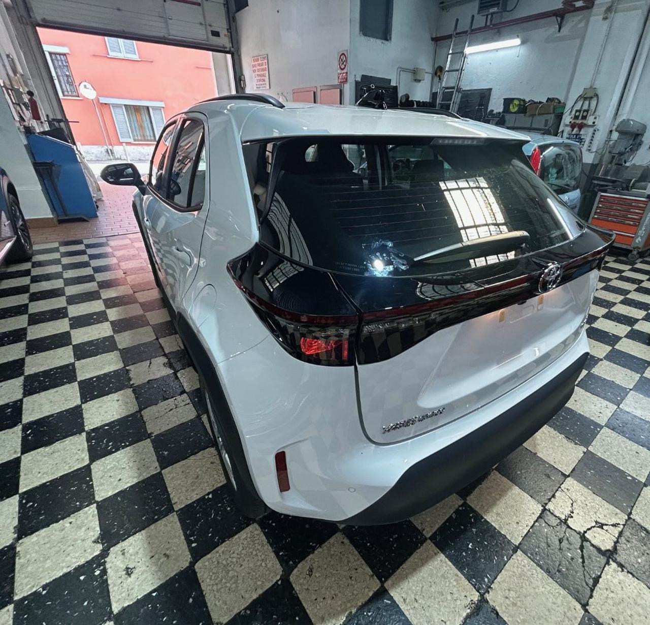 TOYOTA Yaris Cross 1.5 Hybrid 5p. E-CVT Confort Pack - 3